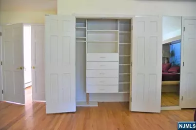 39 Irving Avenue, Englewood Cliffs, NJ 07632 - Photo 25