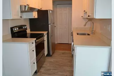 27-33 Corsa Terrace 11B #11B, Ridgewood, NJ 07450 - Photo 9