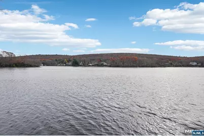 197 Point Breeze Drive, West Milford, NJ 07421 - Photo 45