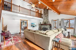 197 Point Breeze Dr, West Milford, NJ 07421 - Photo 9