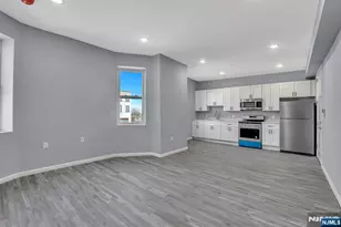 157 Clifton Ave, Newark, NJ 07104 - Photo 7