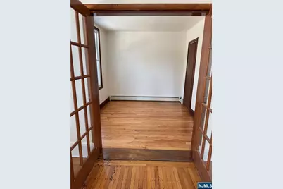 135 Home Avenue 1st Floor #1st Floor, Rutherford, NJ 07070 - Photo 23