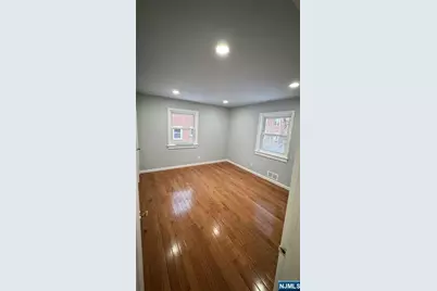 72 Martha Avenue, Clifton, NJ 07011 - Photo 9