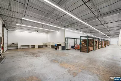 60 Commerce Way B #B, Hackensack, NJ 07601 - Photo 5