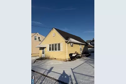 54 Bergen Street, Garfield, NJ 07026 - Photo 7