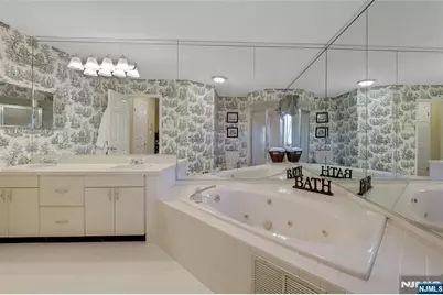 10 Greenup Court, Wayne, NJ 07470 - Photo 23