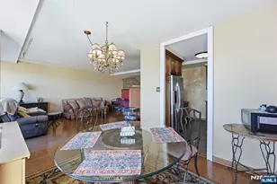 2 Horizon 1010, Fort Lee, NJ 07024 - Photo 9