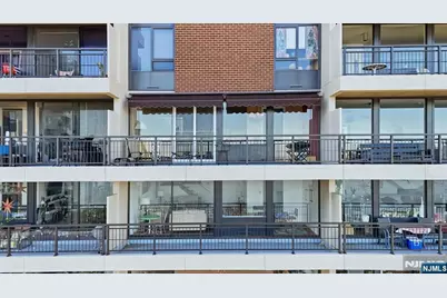 2 Horizon 1010 #1010, Fort Lee, NJ 07024 - Photo 3