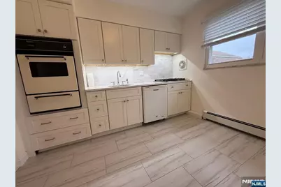 234 Wheeler Street 2 #2, Cliffside Park, NJ 07010 - Photo 5