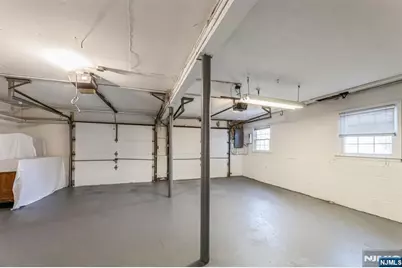 562 Franklin Avenue, Franklin Lakes, NJ 07417 - Photo 23