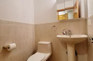 248 Oakwood Dr, Paramus, NJ 07652 - Photo 9