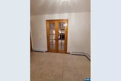 248 Oakwood Drive, Paramus, NJ 07652 - Photo 3