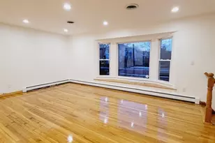 248 Oakwood Dr, Paramus, NJ 07652 - Photo 15