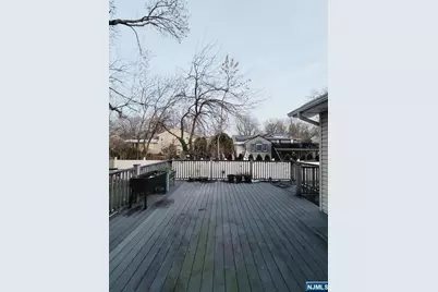 248 Oakwood Drive, Paramus, NJ 07652 - Photo 13