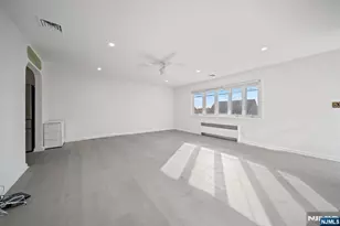 23 Arn Terrace Floor 1, Secaucus, NJ 07094 - Photo 3