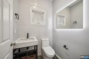 80 W 18th St, Weehawken, NJ 07086 - Photo 17