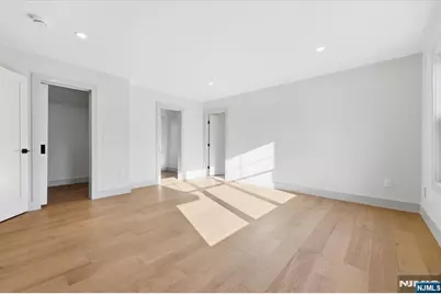 442 Ellis Place, Wyckoff Township, NJ 07481 - Photo 23