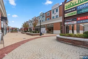 905 River Road 224, Edgewater, NJ 07020 - Photo 19