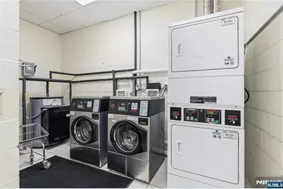 905 River Road 224 #224, Edgewater, NJ 07020 - Photo 23