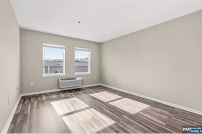 905 River Road 224 #224, Edgewater, NJ 07020 - Photo 3