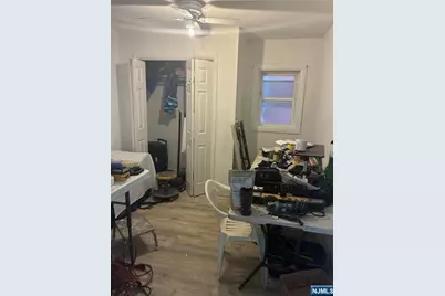 5 Farnham Avenue, Garfield, NJ 07026 - Photo 3