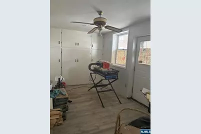 5 Farnham Avenue, Garfield, NJ 07026 - Photo 7