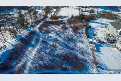 60 Heritage Drive, West Milford, NJ 07480 - Photo 11