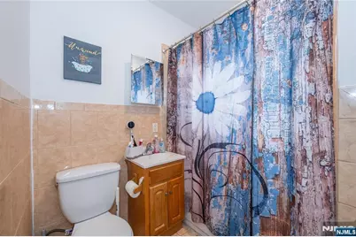 65 Grove Street, Bloomfield, NJ 07003 - Photo 13