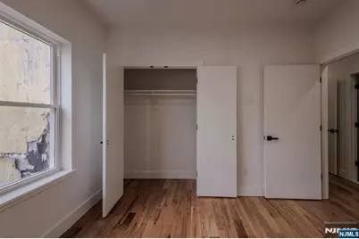 29 Kent Street, Newark, NJ 07108 - Photo 17