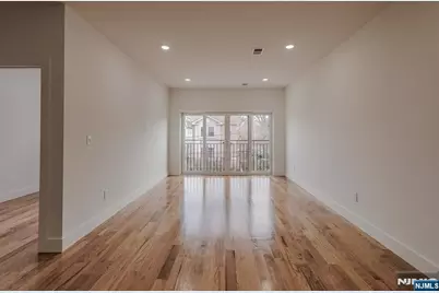 29 Kent Street, Newark, NJ 07108 - Photo 27