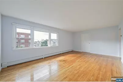 428 Lincoln Street, Palisades Park, NJ 07650 - Photo 3