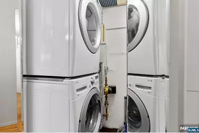 696 Pepperidge Road, Mahwah, NJ 07430 - Photo 13