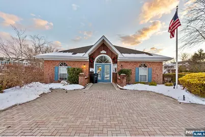 696 Pepperidge Road, Mahwah, NJ 07430 - Photo 11