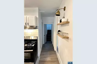 48 Maple Avenue 1 #1, Montclair, NJ 07042 - Photo 5