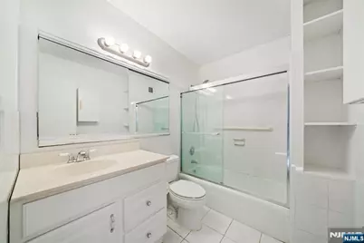 7855 Boulevard East 14K #14K, North Bergen, NJ 07047 - Photo 11