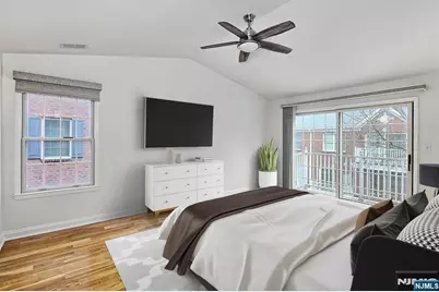 126 Abbie Court, Guttenberg, NJ 07093 - Photo 9