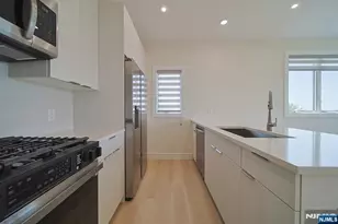 401 Central Blvd 4C, Palisades Park, NJ 07650 - Photo 11