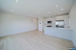 401 Central Blvd 4C, Palisades Park, NJ 07650 - Photo 7