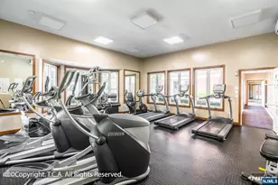 503 Livingston Ct N503, Edgewater, NJ 07020 - Photo 3