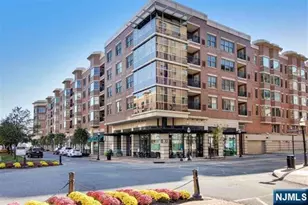 22 Ave At Port Imperial 504, West New York, NJ 07093 - Photo 45