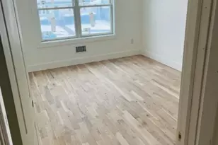 180 Philip Ave, Elmwood Park, NJ 07407 - Photo 9