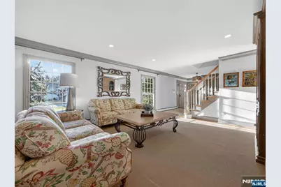347 Smith Place, Wyckoff Township, NJ 07481 - Photo 7