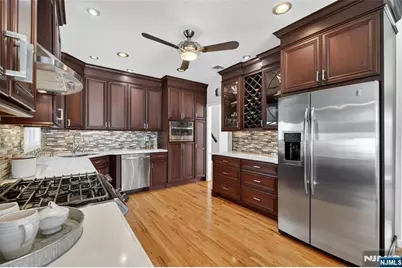 90 Birchwood Terrace, Wayne, NJ 07470 - Photo 19