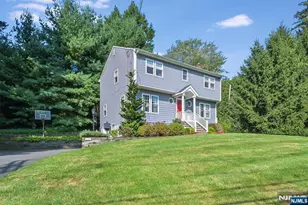 418 Prospect St, Glen Rock, NJ 07452 - Photo 1