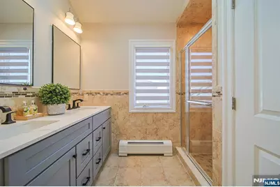 281 13th Street D #D, Palisades Park, NJ 07650 - Photo 29