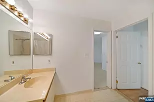 1449 Teresa Dr, Fort Lee, NJ 07024 - Photo 21