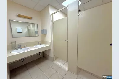 350 Madison Avenue, Cresskill, NJ 07626 - Photo 25