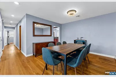 14 Weeks Court, Clifton, NJ 07013 - Photo 9