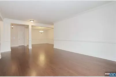 802 Four Seasons Lane, Montvale, NJ 07645 - Photo 15