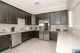 802 Four Seasons Ln, Montvale, NJ 07645 - Photo 41